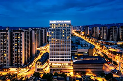 Atour Hotel, Wuyue Plaza, Wuliangye Ecological Park, Yibin - New