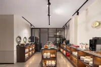Tianyue Esports Hotel (Jinhua World Trade City Plaza Branch) - New