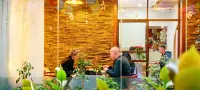 Breeze Alley Inn-English services-3mins to National Park-Western breakfast,Coffee,Laundry,Tickets - románticos