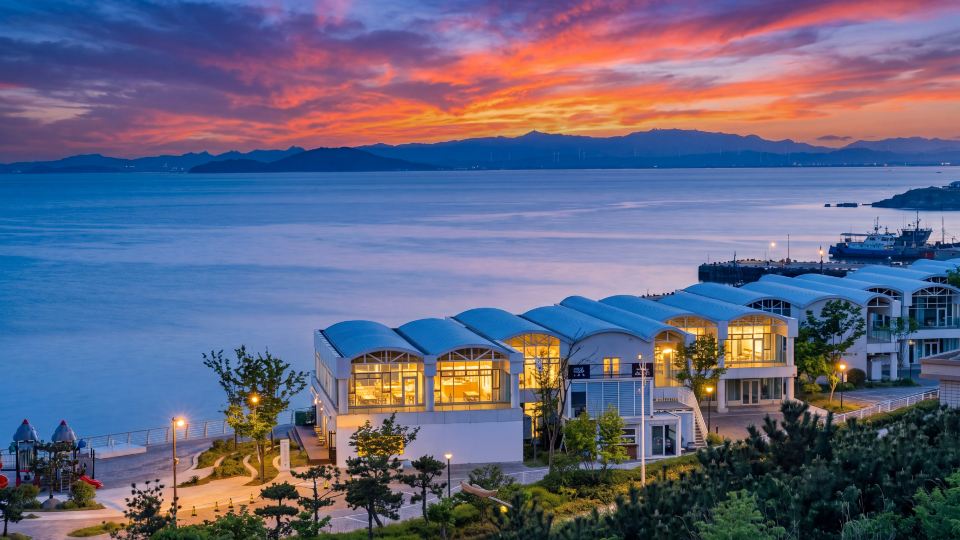 Sanmengji Sunset Harbor Resort Villas (Xixiakou Zoo Branch)