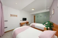 Live in a home stay facility - 빌라