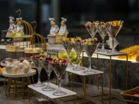 CNHOL Hotel (Dongguan Changan Wanda Plaza) Hotel dekat Gunung Lotus