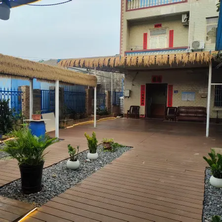 Seaview Resort · Xingluo Xianju (Shiluokou Beach · Nanwan Marine Sports Park)