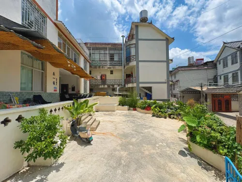 Leyisu Hostel