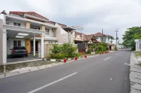 The Lavana Dzawani Lempongsari