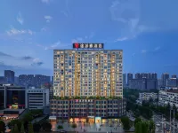 Tupaiya Hotel (Jianliwanglong Hotel) - parking