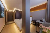 YUEGUI Yuegui Hotel (Tongren Dejiang Wuling Middle Road)