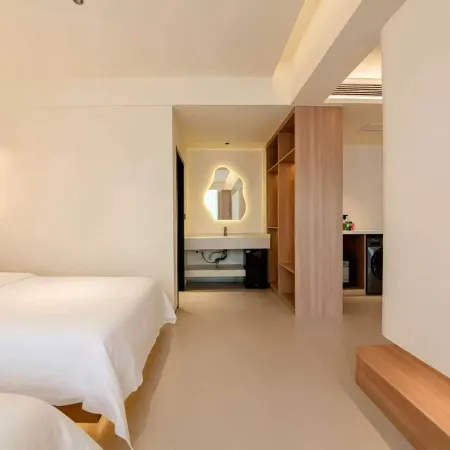 Fengqing Island Qipan Homestay, Huangguoshu
