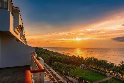 West Coast Resort - Parking