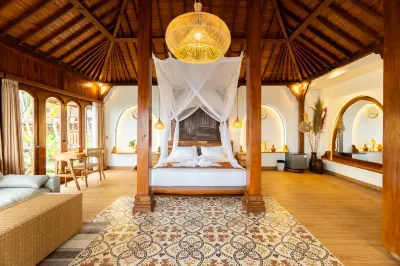 Dani Beach Villa - Beachfront Villas in Tejakula Hotel berhampiran Pantai Bembeng