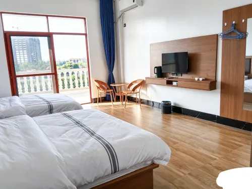 Cuihai Homestay - Bãi biển
