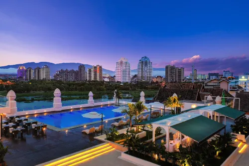 Qiushui Fantian Resort Hotel - بيت ضيافة