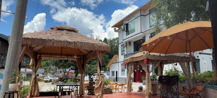 Hefeng Qijianwan Homestay Hotele w: Powiat Hefeng