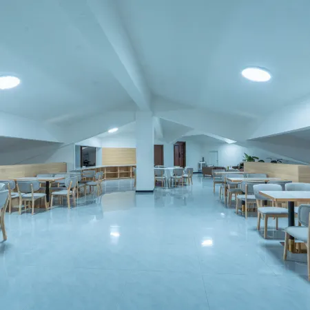 Shell Hotel (Ordos Kangbashi)