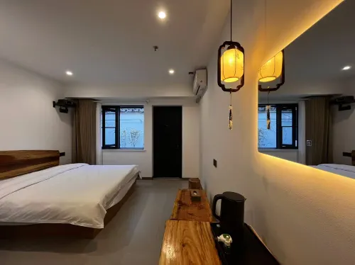 Yangzhou Wushuang Grand View Hotel (Dongguan Street & He Garden Branch) - 2-Star
