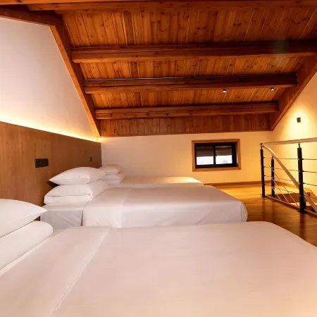 Lishui Lodge