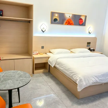 Zhonxin Business Hotel