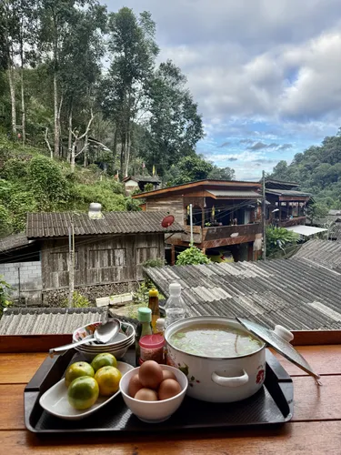 รูปภาพของกินลมชมจันทร์บ้านพักแม่กำปอง