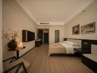 柏瀾 Sanctuary（理縣畢棚溝景區理小路店） - 酒吧
