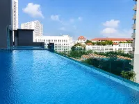Luxury Seaview 2BR | Bathtub | Jazz Suites Penang - Pools