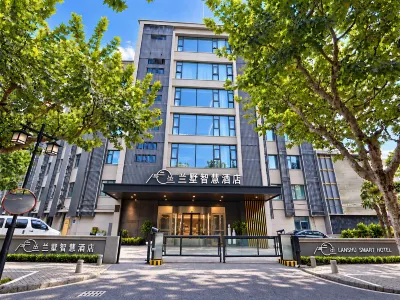 Shanghai Lanshu Smart Hotel (Jinshan City Beach Branch) Hotéis em Jinshan City Beach Area