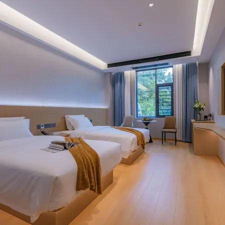 Yisanqiu Smart Hotel