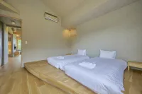 Ume House - Lodges