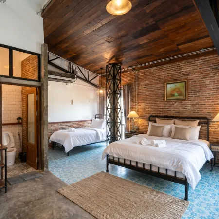 PX122 DBEST HOTEL