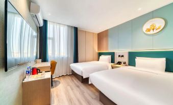Haoli Hotel (Ningbo Cixi Yintai Department Store Suntang Road)