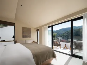 Jiuhuashan Xiangzili Homestay (Meat Body Palace Branch)