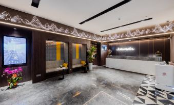 Homeinn Plus Hotel(Shanghai Children's Medical Center Tangqiao Subway Station)