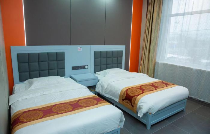 Home Inn Huaxuan (Jingning Industrial Park)