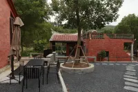 Zhugaoxing Homestay - Mountain view