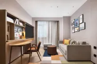 هوم 2 سويتس باي هيلتون هاندان إيست ريلواي ستيشن فنادق في خاندان