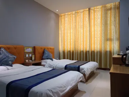 Shuozhou Tianyu Express Hotel (Haode Trade Plaza) Отели рядом с достопримечательностью «Shanxi Institute of Technology»