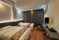 Bobai Lingli Hotel (Bobai Bus Terminal）