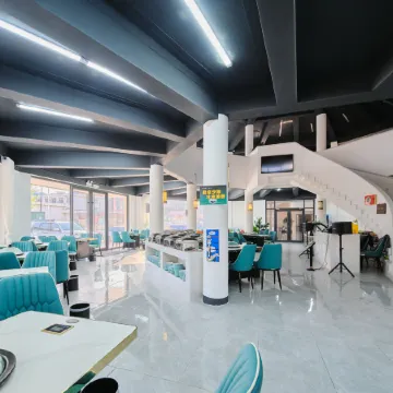 Summer Solstice · Family Resort (Pigeon Nest Park Liuzhuang Night Market Branch)