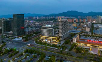 Ninghai High-speed Railway Station Yunju Hotel