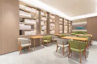 JI Hotel (Henglong Plaza Jianghan Road Pedestrian Street Wuhan)