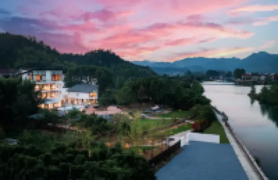 兩畝伴Villa民宿（OMG心跳樂園店）