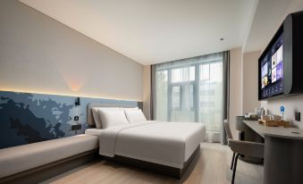 Hangzhou West Lake Wulin Square Huancheng North Road Light Residence Hotel