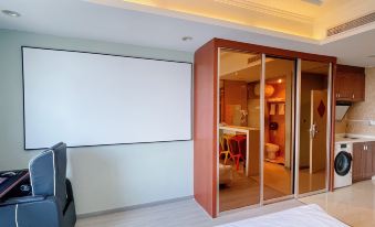 Taizhou Jianghaimingfu Serviced Apartment