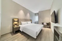 HanTing Hotel (Tongxiang Xiaochang East Road)
