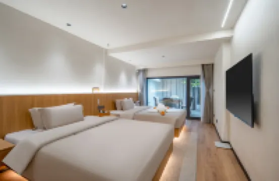 Huangguoshu Scenic Area Waterfall Aesthetic Homestay