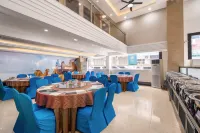 Renxin Hotel فنادق في ينغ ده