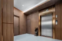 Huazhou Hongguan Hotel