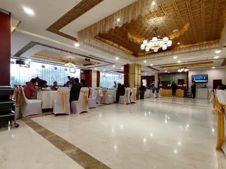 Hengshan International Hotel Отели в г. Хуньюань