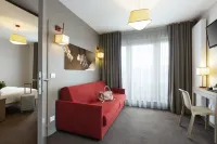 Nehô Suites Porte de Genève - Gare Annemasse Hotels in Gaillard