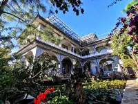 Weishan Yunduo Chinese Inn