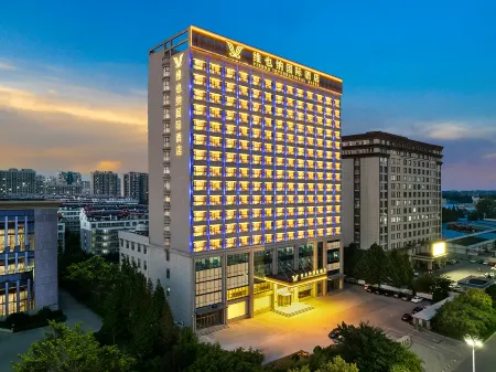 Vienna International Hotel (Zhucheng Mizhou Road City Government Branch) Отели в г. Чжучэн